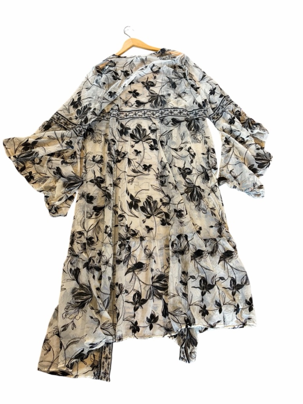 Torrid Embroidered Lace Mesh Kimono White & Black Sasha Floral Lingerie - Picture 9 of 16